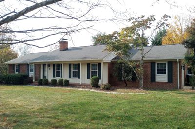 2600 E Woodlyn Way, House other with 3 bedrooms, 2 bathrooms and null parking in Greensboro NC | Image 1