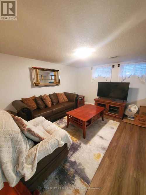 lower-162 Bartley Bull Pky, Brampton, ON, L6W2K3 | Card Image