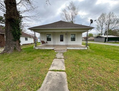 604 N Bush Ave, Hurst, IL, 62949-1011 | Card Image