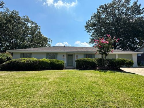 708 S 34th Ave, Hattiesburg, MS, 39402-2357 | Card Image