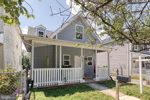 3570 Poole St, BALTIMORE, MD, 21211-2327 | Card Image