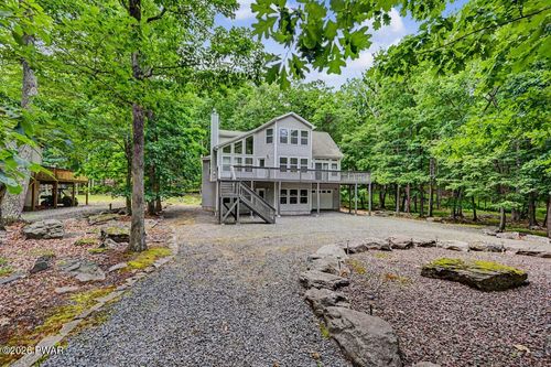 149 Rainbow Dr, Lackawaxen, PA, 18435-7800 | Card Image