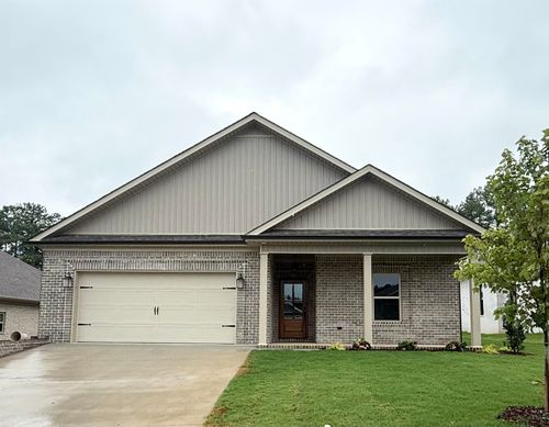 129 Silver Leaf Ln, Florence, AL, 35633-4341 | Card Image