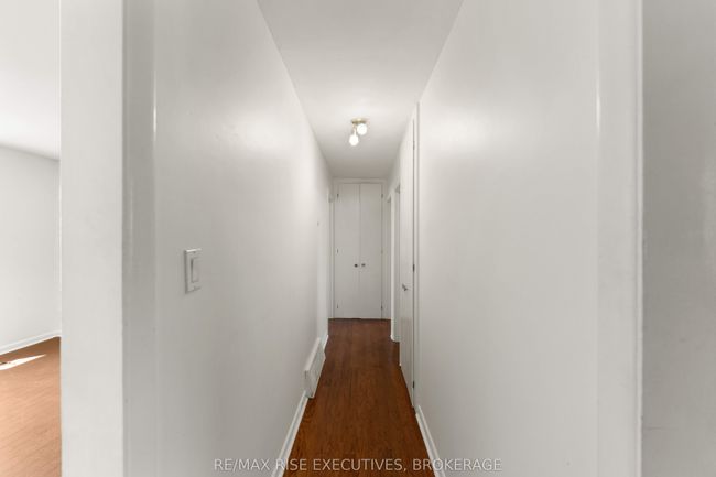 999 Portsmouth Ave, Home with 6 bedrooms, 3 bathrooms and 4 parking in Kingston ON | Image 15