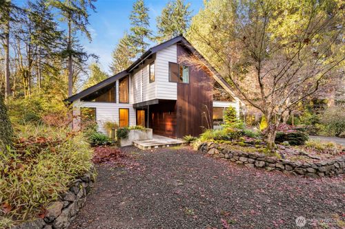 16455 Agate Point Rd Ne, Bainbridge Island, WA, 98110-1034 | Card Image