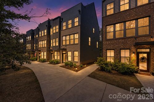 336 Twinflower Ln, Charlotte, NC, 28205-1490 | Card Image