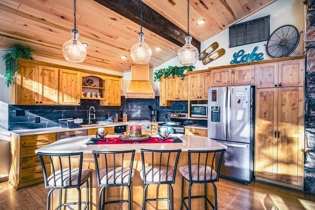 12711 Wind Point Rd, House other with 3 bedrooms, 2 bathrooms and null parking in MANITOWISH WATERS WI | Image 21