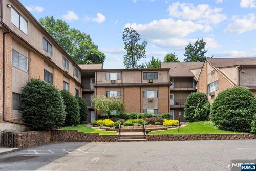 88 Boulevard, Passaic, NJ, 07055-4747 | Card Image