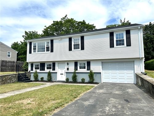 16 Goulart Ave, Bristol, RI, 02809-3609 | Card Image