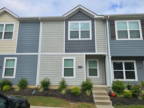 4047 Cody Dr, LA VERGNE, TN, 37086-3573 | Card Image
