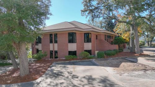 220 Mckenzie Ave, Panama City, FL, 32401-3129 | Card Image