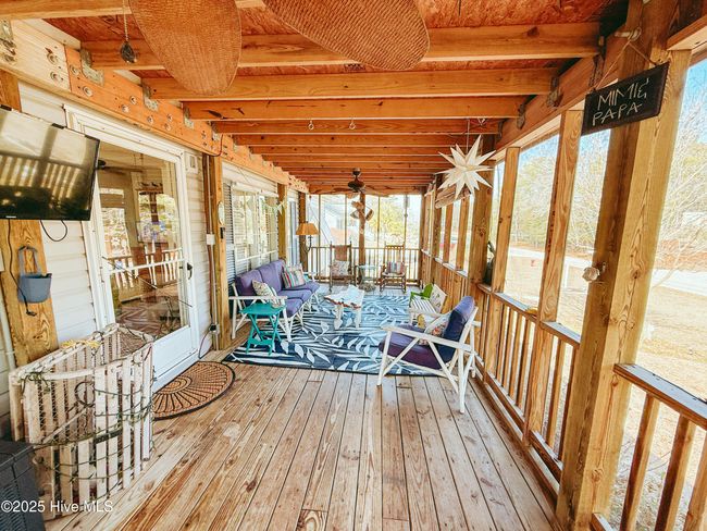 311 Old Ferry Rd, House other with 3 bedrooms, 2 bathrooms and null parking in Emerald Isle NC | Image 6