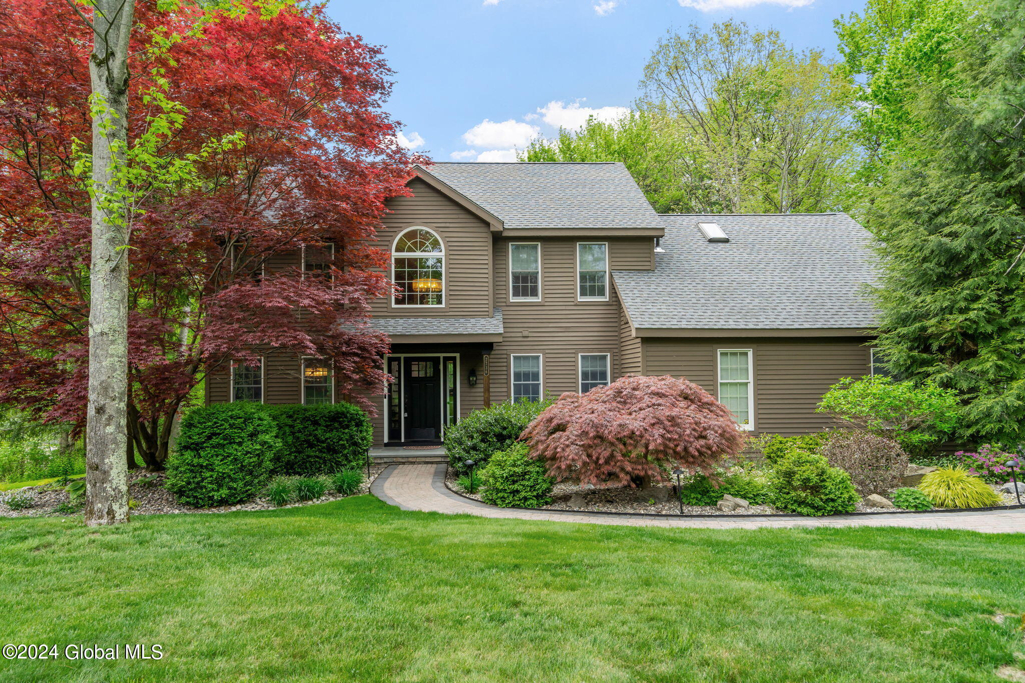 Doelner Cir, Castleton On Hudson, NY 12033