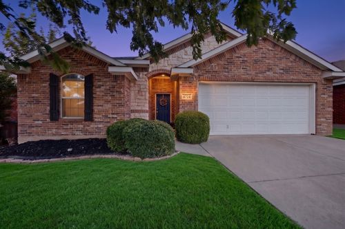 4724 Waterford Dr, Fort Worth, TX, 76179-4144 | Card Image