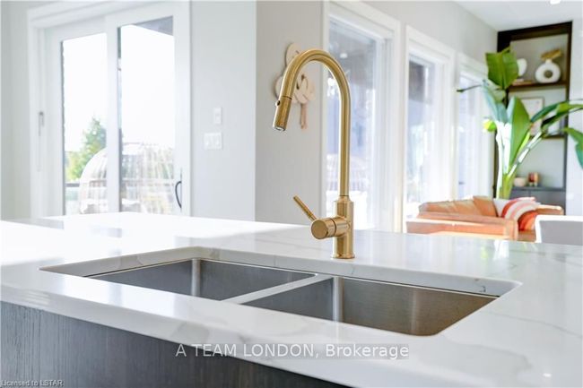 1095 Riverbend Rd, House other with 4 bedrooms, 0 bathrooms and 2 parking in London ON | Image 9