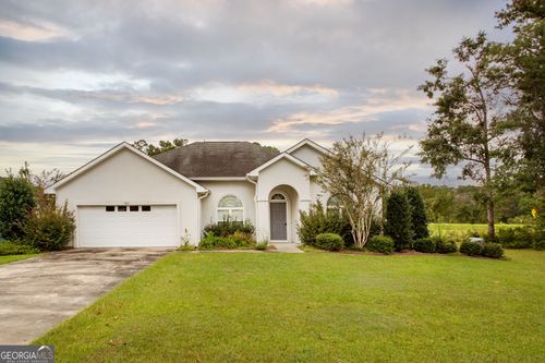 2869 Ben St, Waycross, GA, 31503-9196 | Card Image