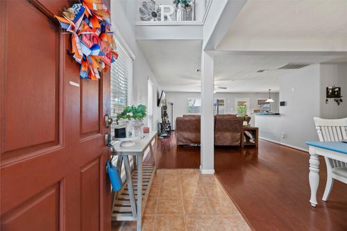 10827 Windfern Lakes St, Houston, TX, 77064-3125 | Card Image