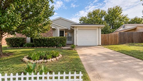7804 Evening Star Dr, Fort Worth, TX, 76133-7659 | Card Image