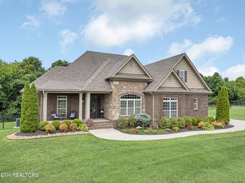 1439 Edenbridge Dr, Alcoa, TN, 37701-2264 | Card Image