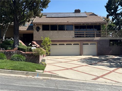 325 Roughrider Rd, La Verne, CA, 91750-2335 | Card Image