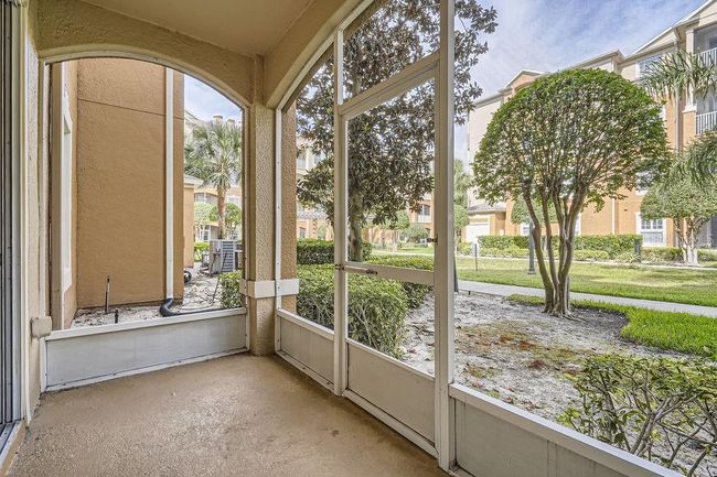 Porch | Image 10