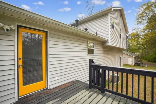 3465 Mustang Dr, Powder Springs, GA, 30127-2127 | Card Image