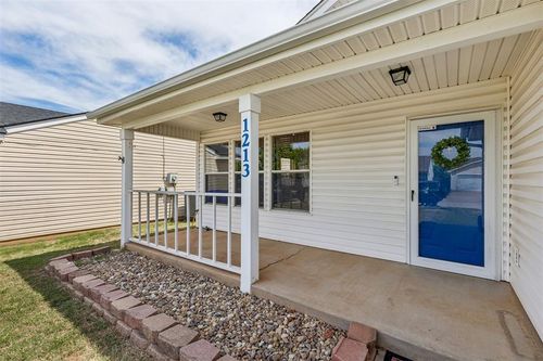 1213 Hollow Tree Road, Norman, OK, 73071 | Card Image