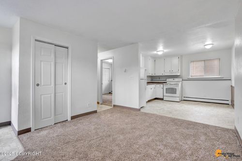 525 E 14th Ave, Anchorage, AK, 99501-5354 | Card Image