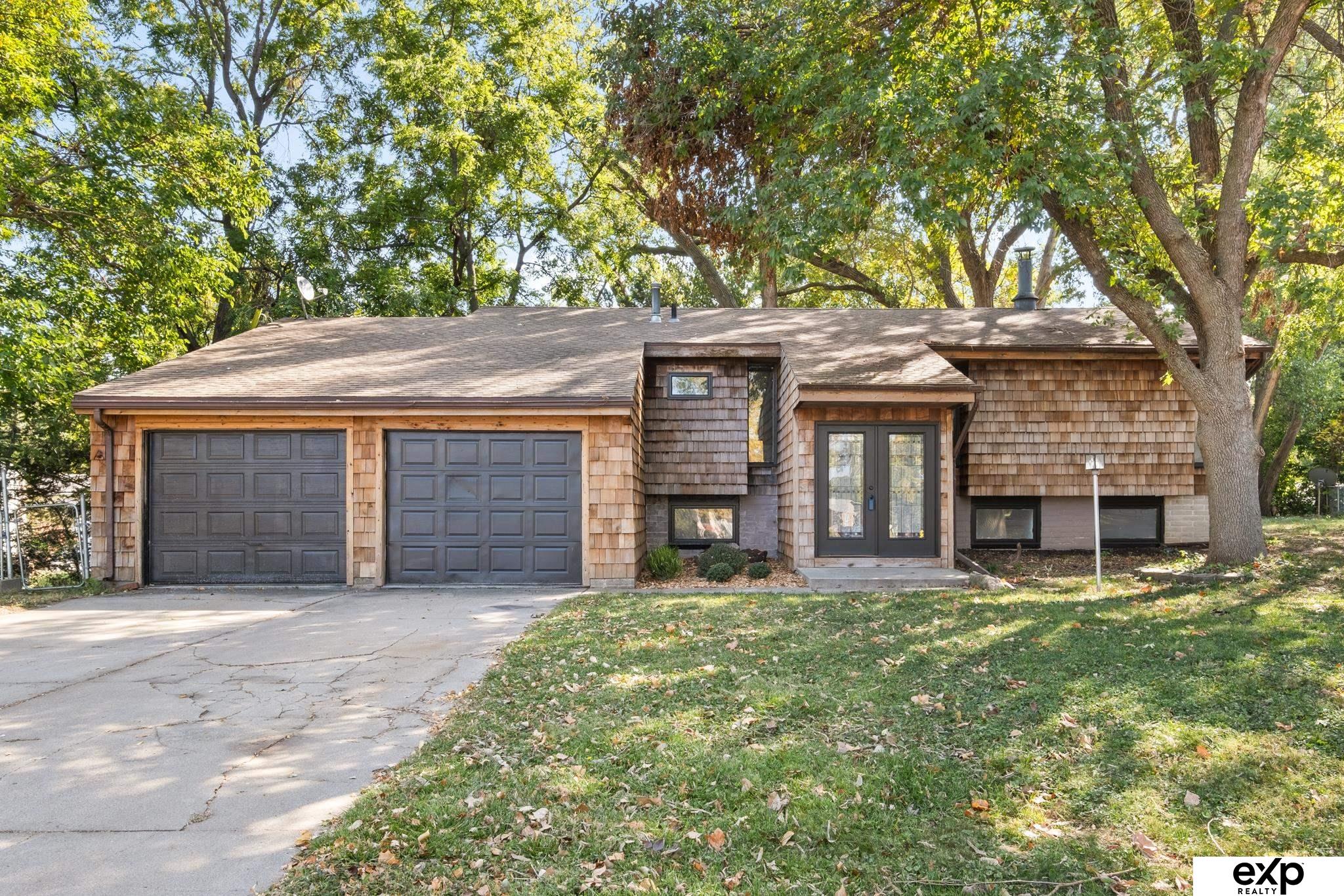 William Cir, Omaha, NE 68144 #1
