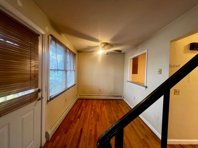 APT-14 - 70 Brown Ave, Condo with 2 bedrooms, 2 bathrooms and null parking in Griswold CT | Image 5