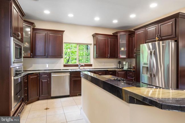 1982 Whyte Ln, House other with 3 bedrooms, 3 bathrooms and null parking in SPRING GROVE PA | Image 18
