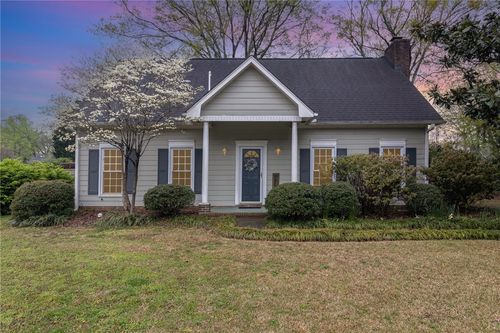 102 Crowndale Dr, Taylors, SC, 29687-4033 | Card Image