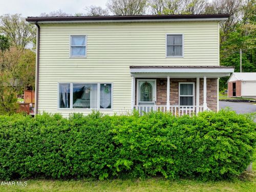 456 & 462 West St, Everett, PA, 15537-1047 | Card Image