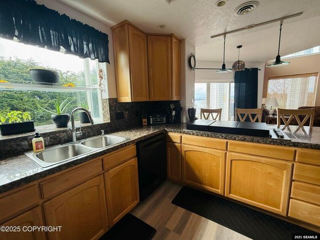 103 Eagle Tree Ct, House other with 4 bedrooms, 3 bathrooms and 2 parking in Craig AK | Image 12
