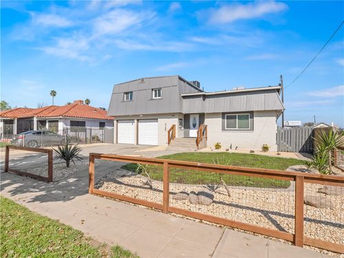 4785 E Washington Ave, Fresno, CA, 93702-2635 | Card Image
