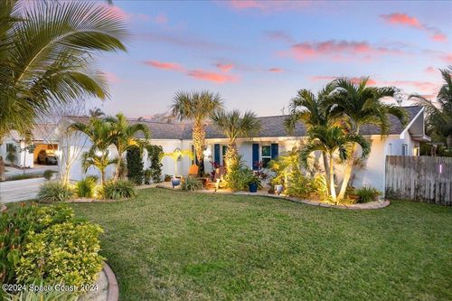 219 5th Ave, MELBOURNE BEACH, FL, 32951-2320 | Card Image