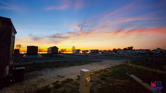 View of yard at dusk | Image 14