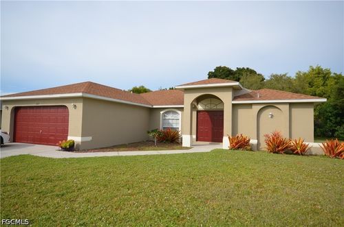 327 Se 31st Ter, Cape Coral, FL, 33904-3445 | Card Image