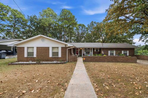 611 Ridgeview St, Hot Springs, AR, 71901-7901 | Card Image