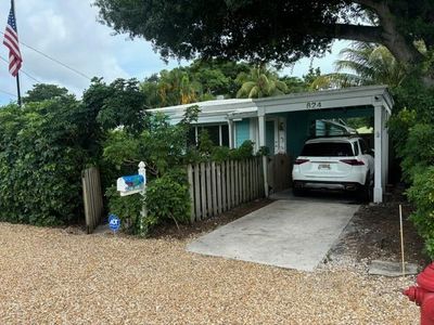 824 Se 12th St, House other with 2 bedrooms, 2 bathrooms and null parking in Fort Lauderdale FL | Image 2