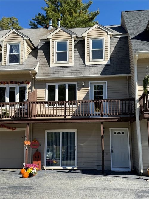 22 Sanwood Dr, Burrillville, RI, 02830-1352 | Card Image