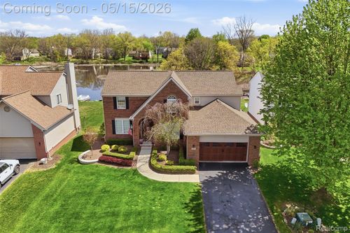 5480 Lancaster Ln, Commerce Township, MI, 48382-2886 | Card Image