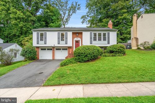 8138 Viola St, SPRINGFIELD, VA, 22152-3626 | Card Image