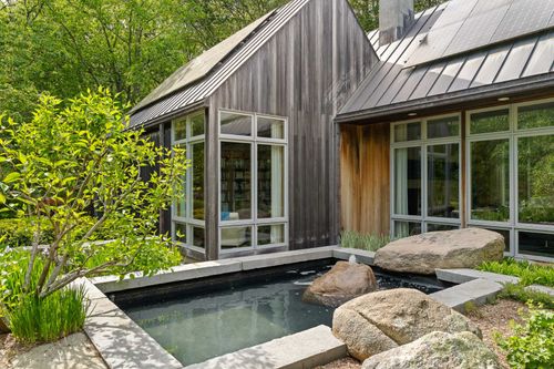 35 S Bowl Rd, Chilmark, MA, 02535-5511 | Card Image