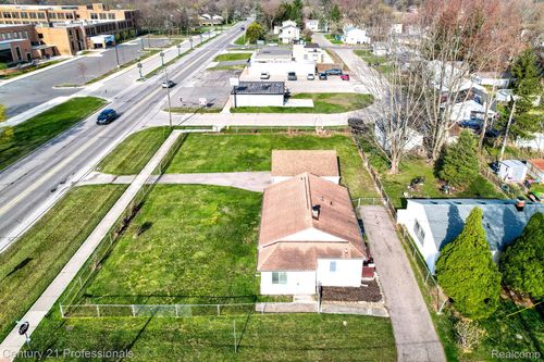 34038 Caseville Ct, Westland, MI, 48186-5411 | Card Image