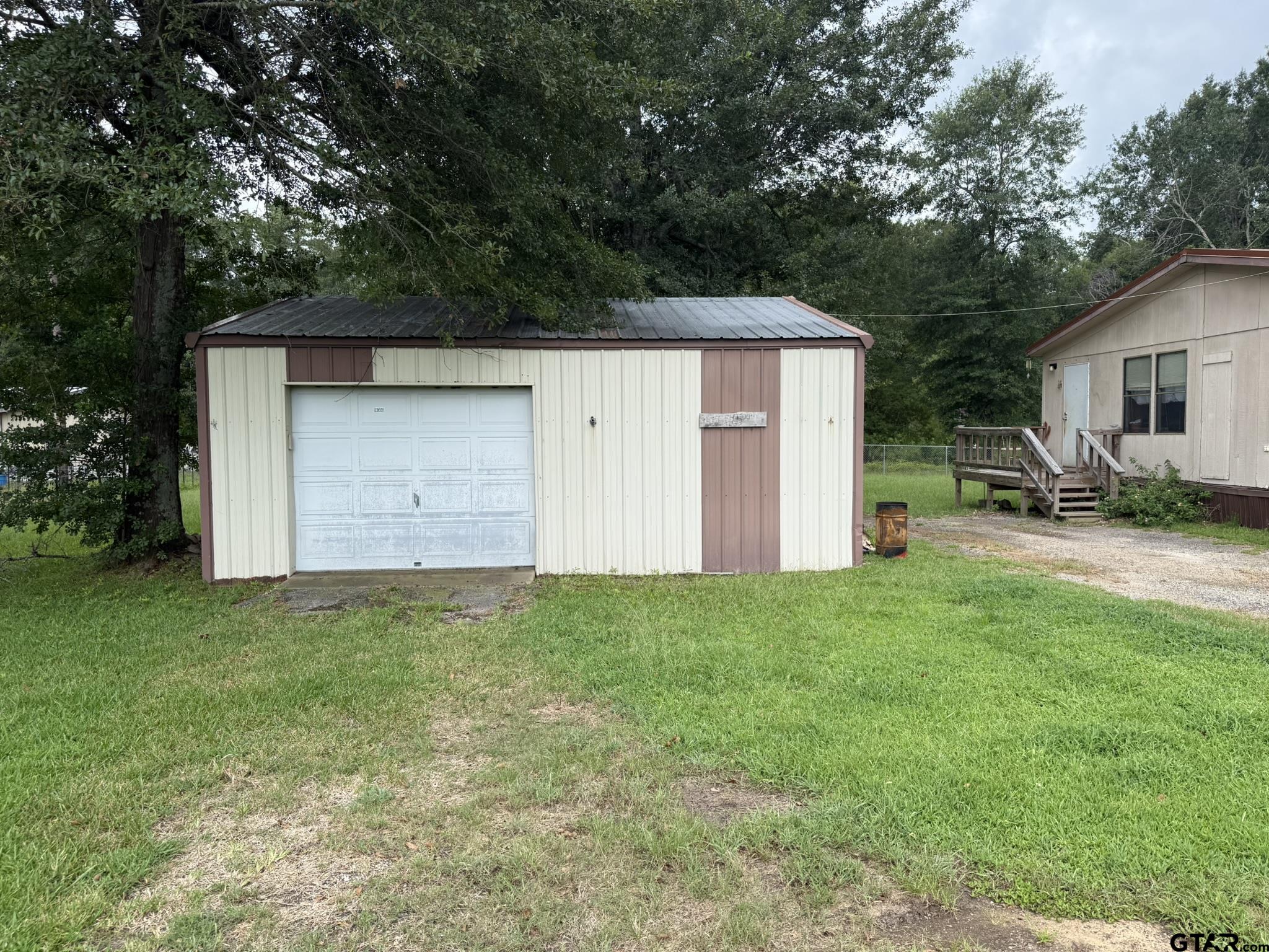 Residential in Whitehouse 4