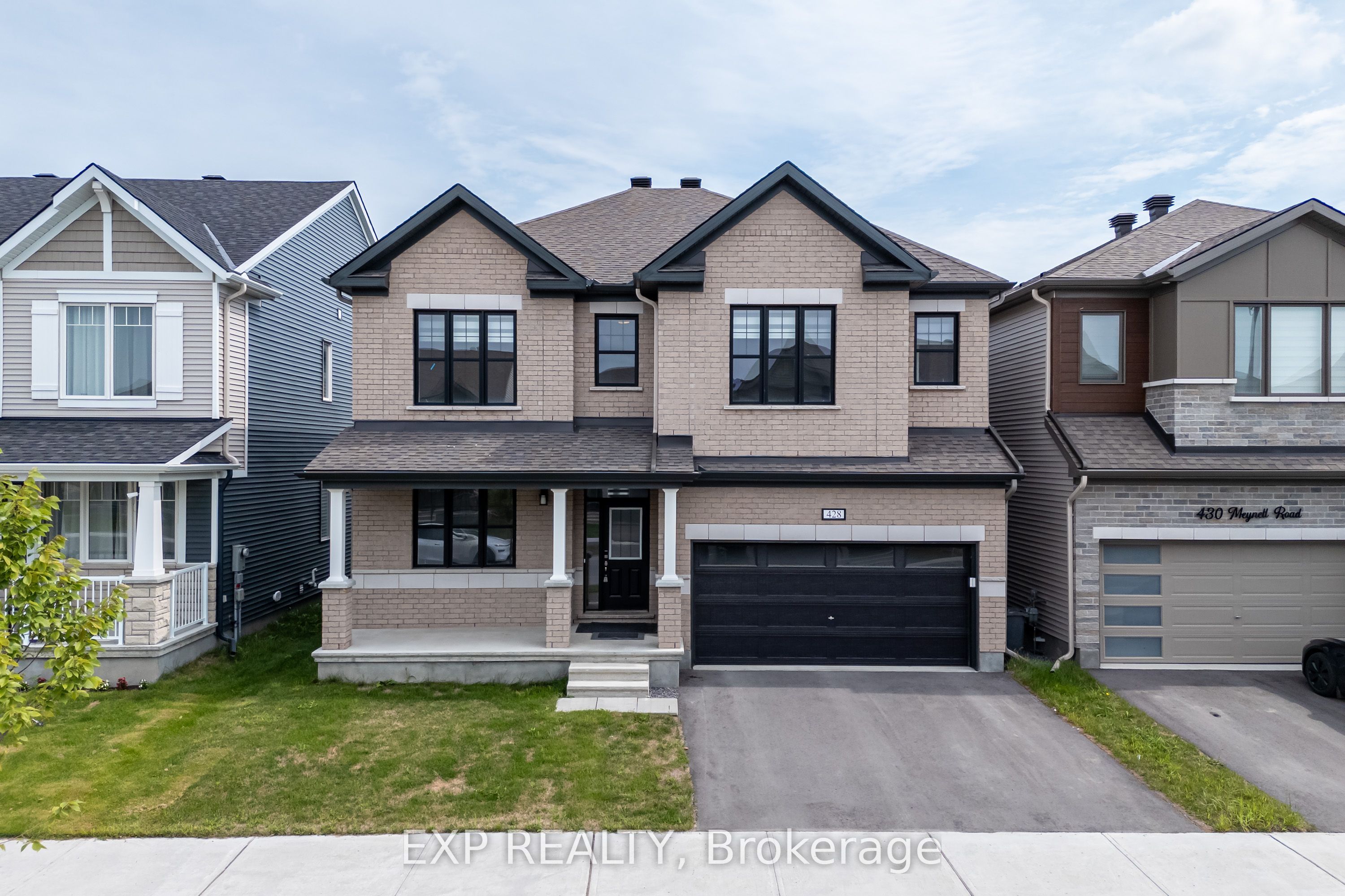 Residential in Stittsville - Munster - Richmond