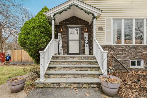 19 Parker Avenue, Clarkstown, NY, 10956 | Card Image