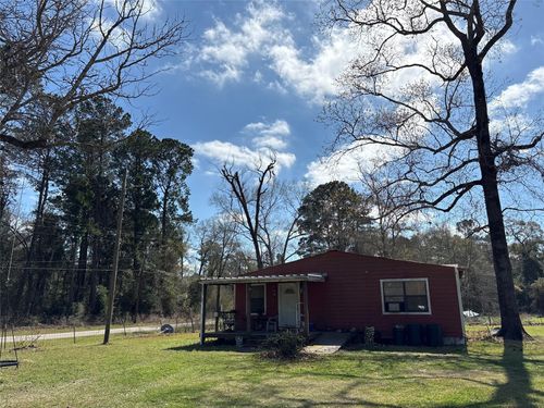 1821 E Beverly Dr, Shepherd, TX, 77371-2682 | Card Image