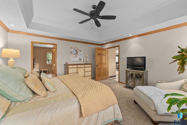 904 W Chicory Ln, House other with 5 bedrooms, 5 bathrooms and null parking in Sioux Falls SD | Image 25